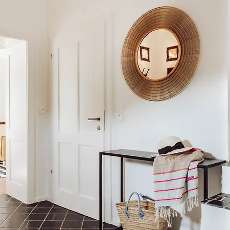 Дом отдыха Winehouse Living